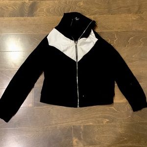 Forever 21 jacket in xs. Even though it is for men, it fits better on women.